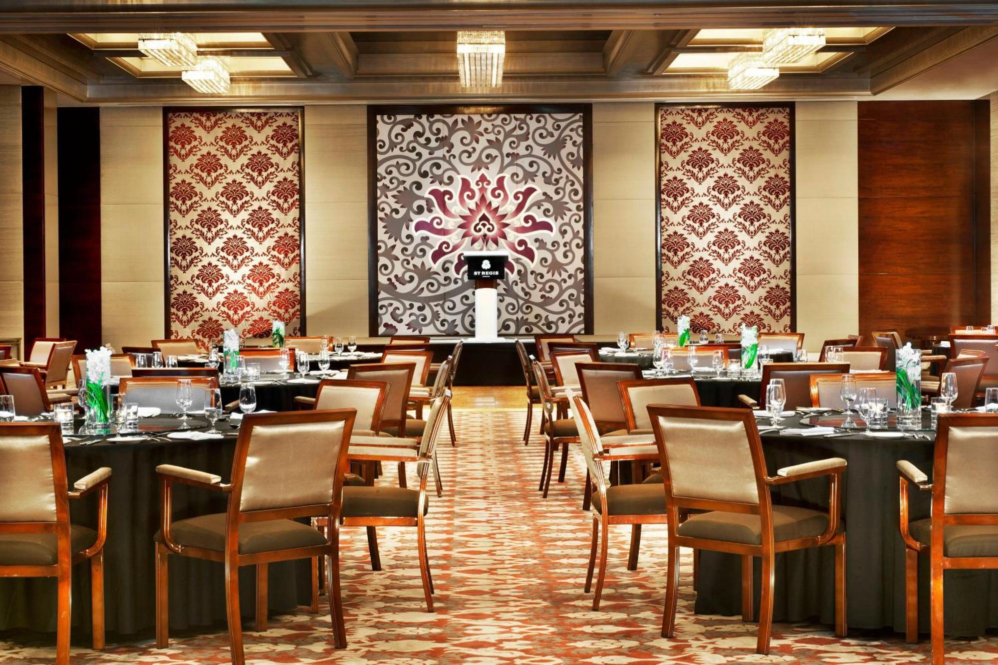 The St. Regis Bangkok Hotel Exterior photo