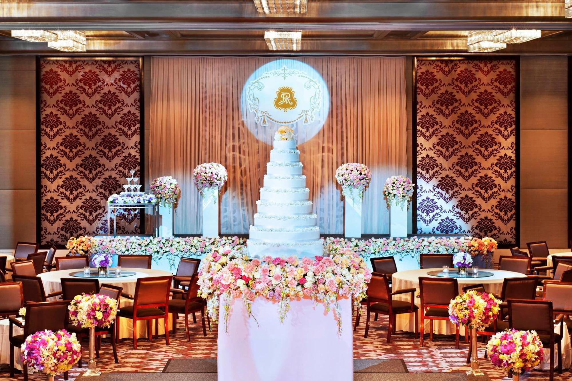 The St. Regis Bangkok Hotel Exterior photo